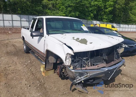 1998 Chevrolet C1500 Fleetside from USA, damaged, VIN 2GCEC19R1W1234049